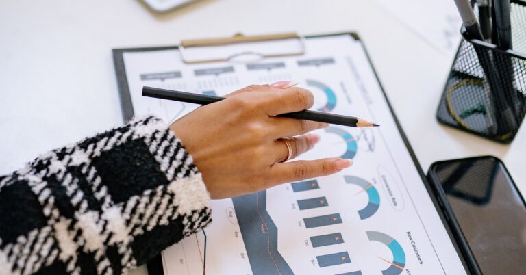 How to Choose a Sales Funnel Builder: A Decision Framework (2026)